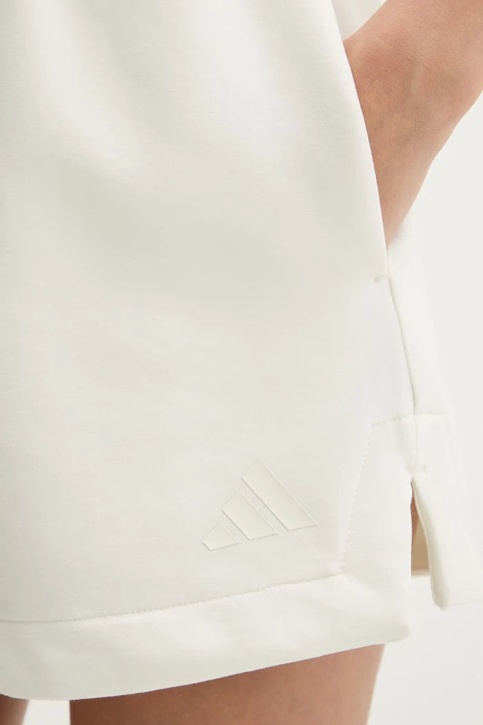 Къс панталон adidas