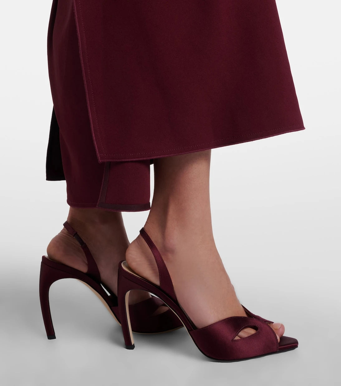 Victoria Beckham - Harlow satin slingback sandals