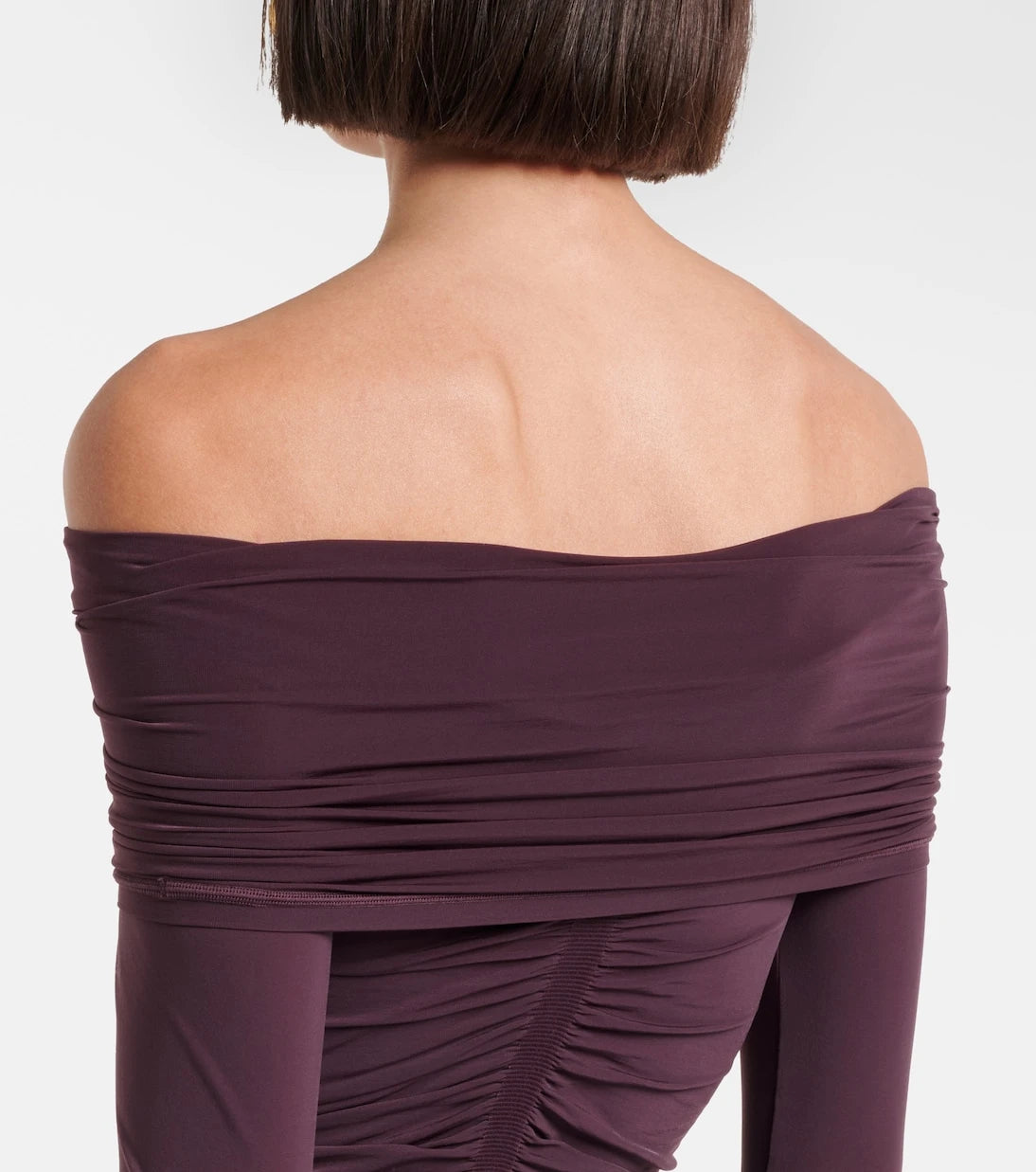 Wolford - توب مكشكش شبه شفاف ومفتوح الأكتاف