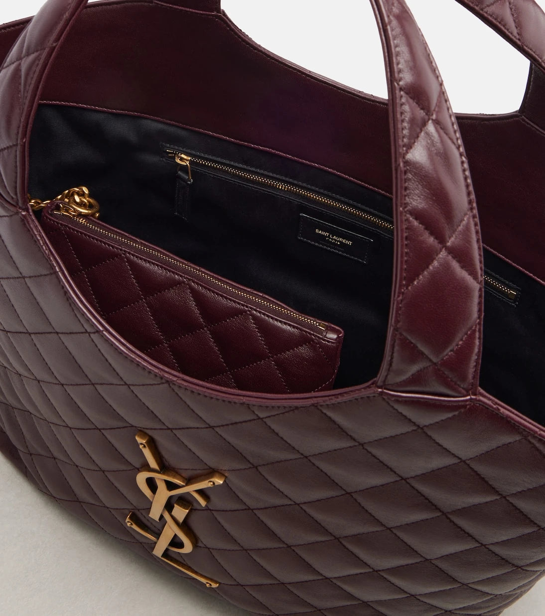 Saint Laurent - حقيبة توت Icare متوسطة الحجم من الجلد المبطن