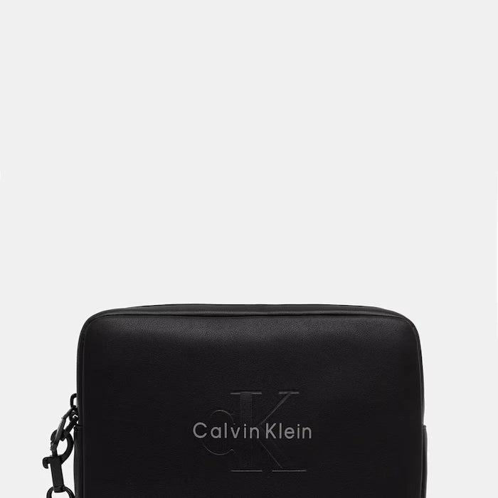 Calvin Klein Erkek Suni Deri Kozmetik Çantası
