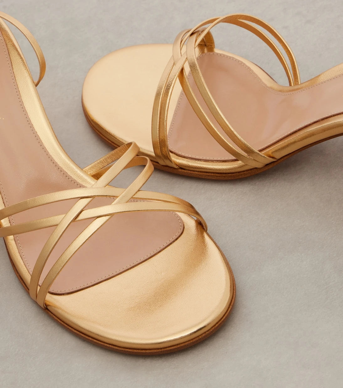 Gianvito Rossi - Metalik deri sandaletler