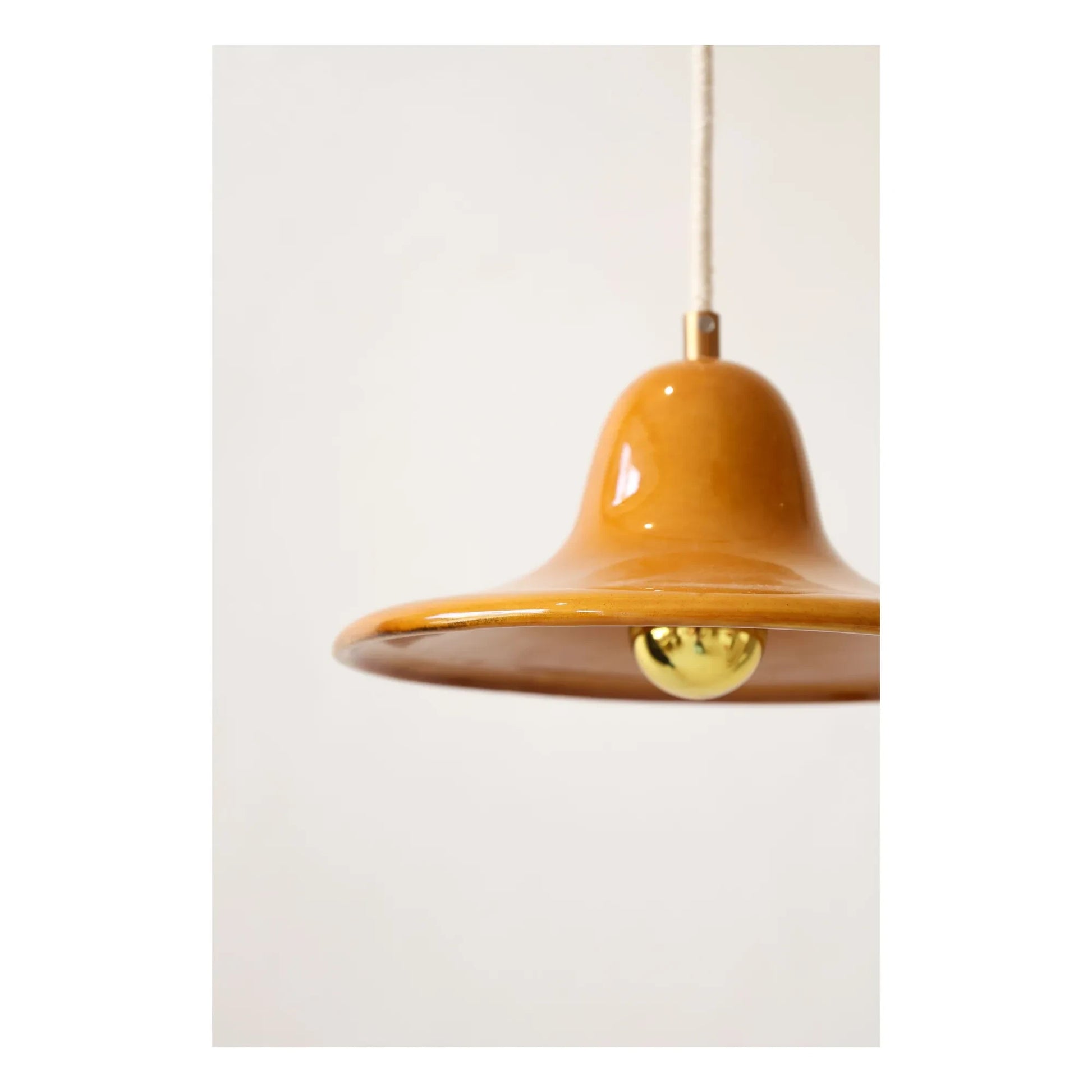 Masamé - Gigaro hanging lamp | Honey