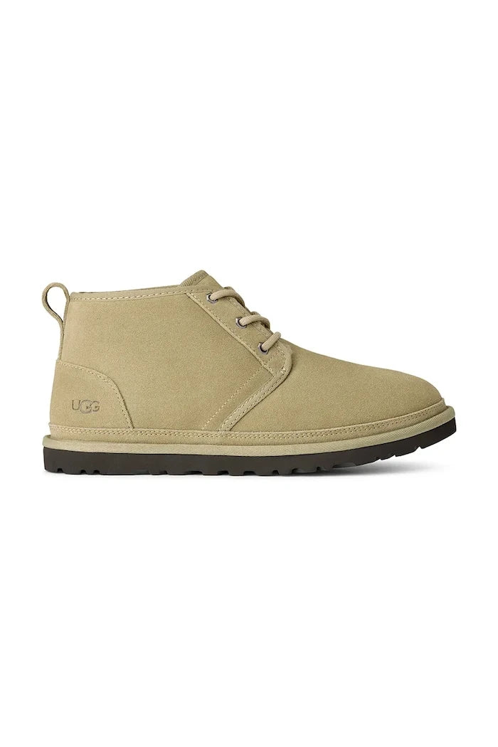 Високи обувки UGG Neumel