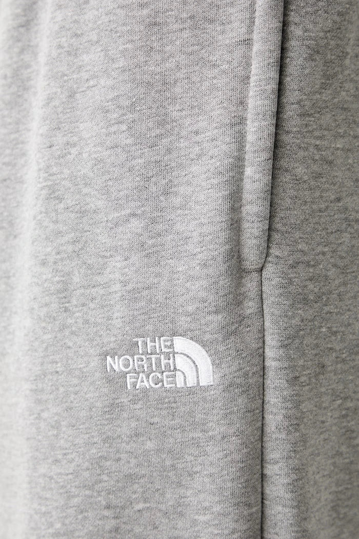 The North Face pamuklu erkek spor pantolonu Evolution