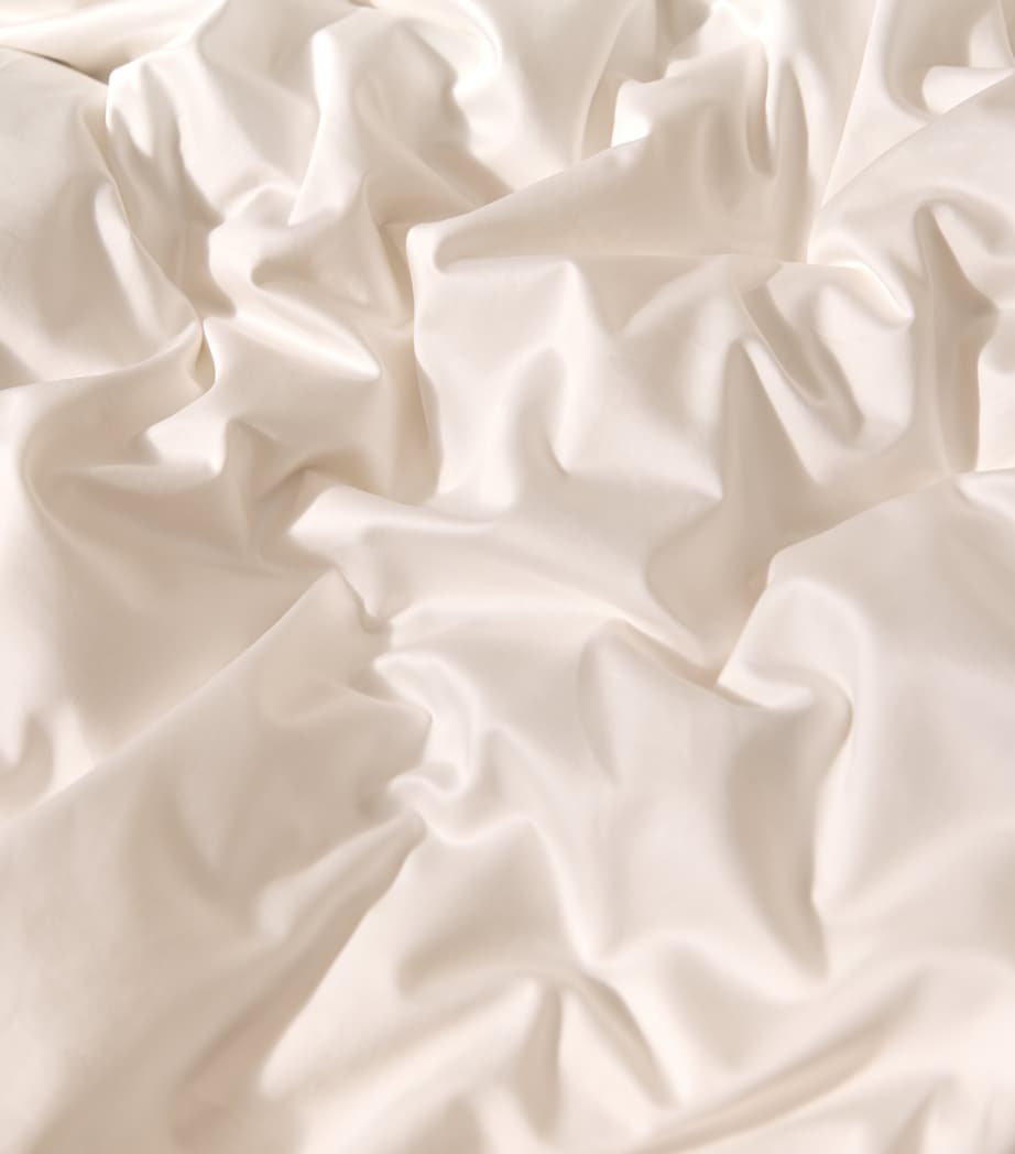 Brompton II Super King Fitted Sheet (180cm x 200cm)