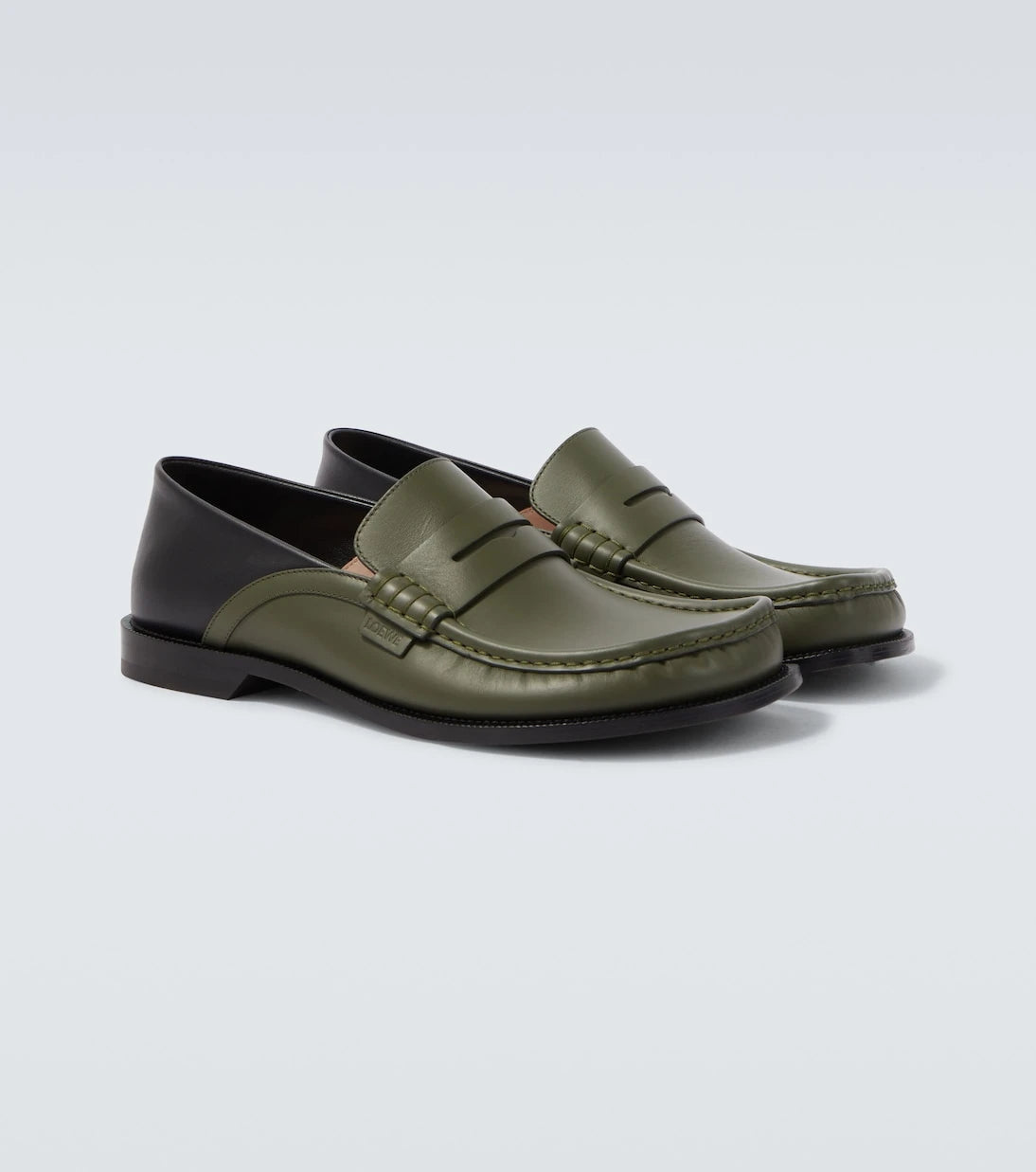 Loewe - حذاء لوفرز بيني كامبو الجلدي