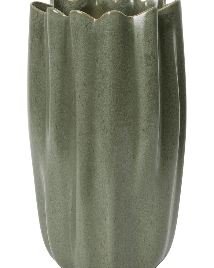Ferm Living Dekoratif Porselen Vazo 23 x 13 x 14 cm