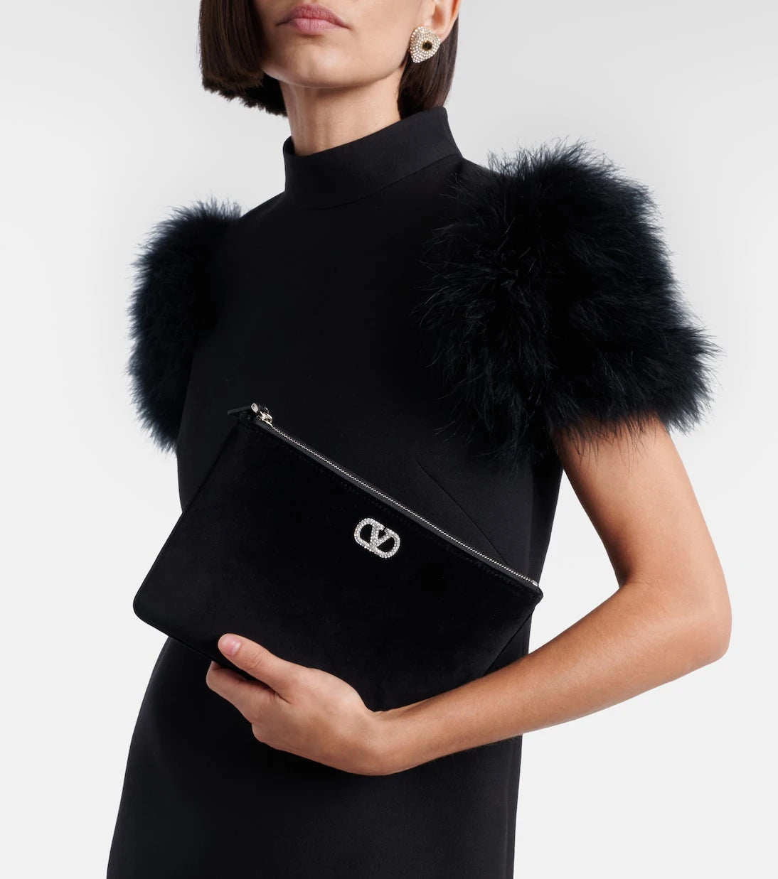 Valentino Garavani - VLogo velvet pouch