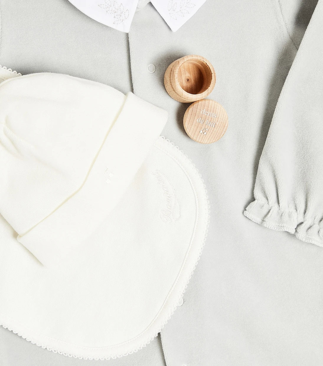 Bonpoint - Baby onesie, hat and bib set