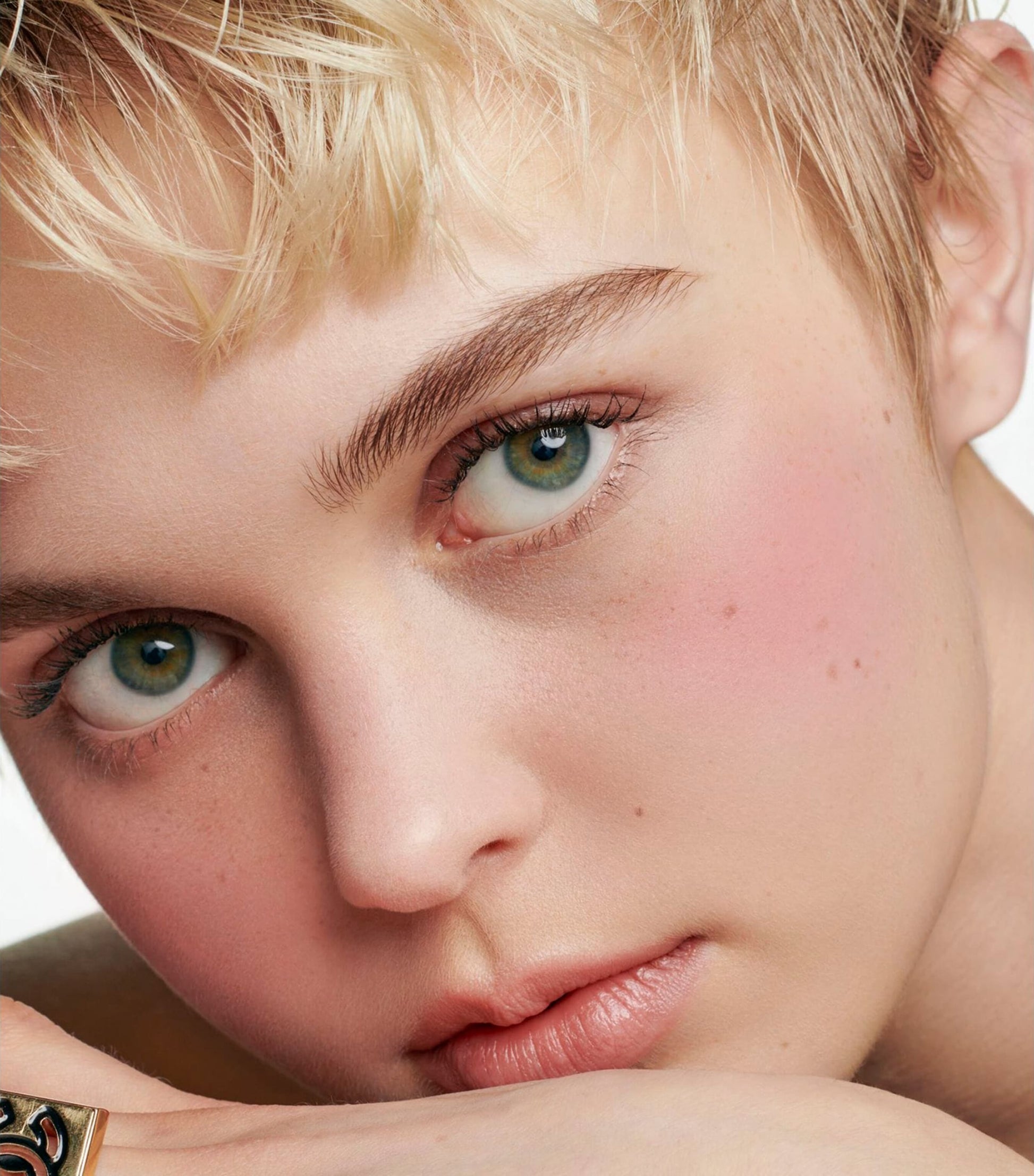 CHANEL JOUES CONTRASTE Intense Cream-To-Powder Blush