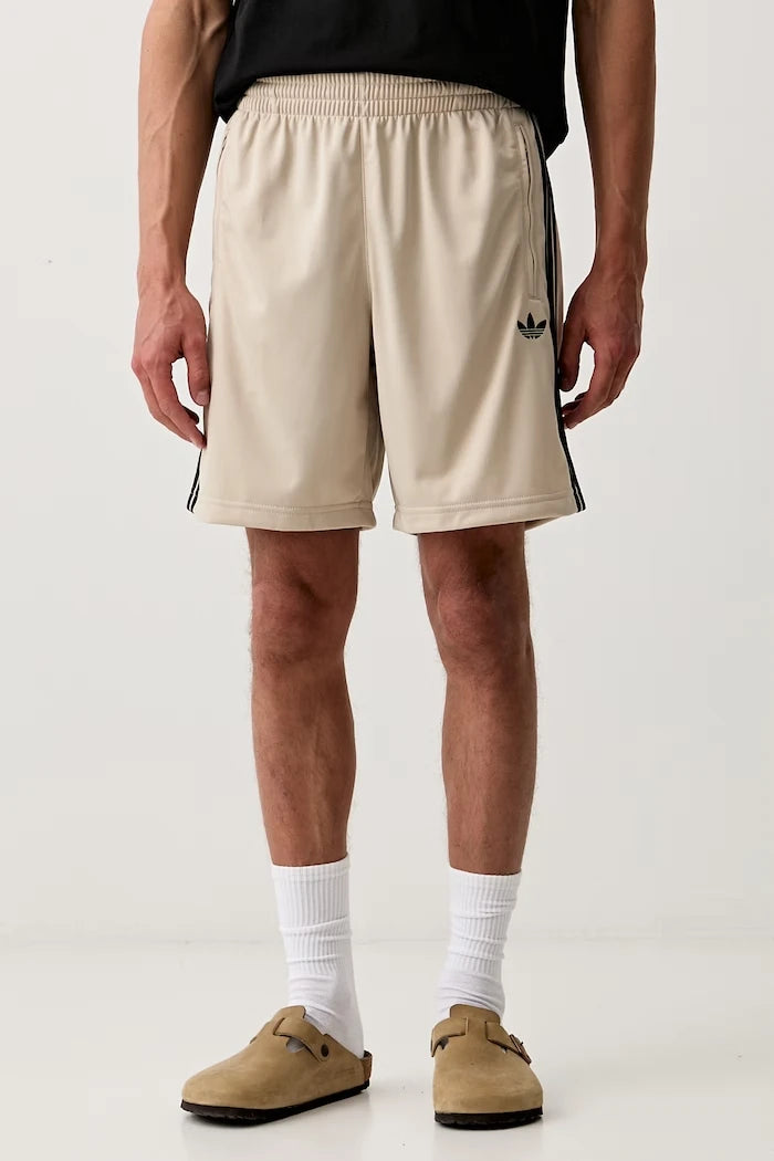 adidas Originals Erkek Firebird Kısa Pantolon