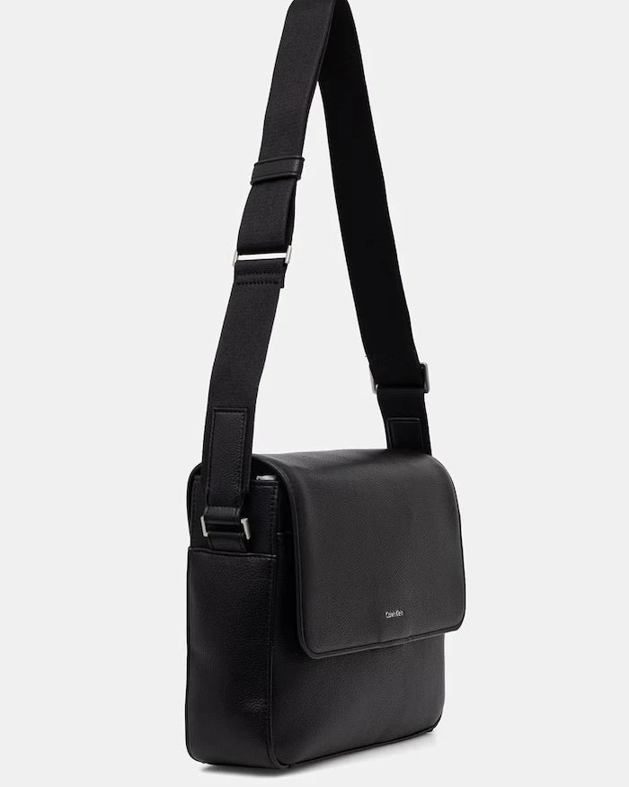 Calvin Klein erkek çantası