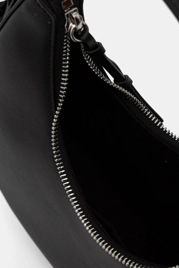 Karl Lagerfeld Jeans kadın deri hobo çanta