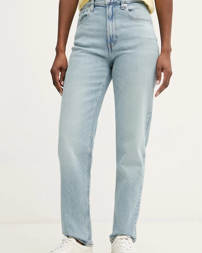 Calvin Klein Jeans mom fit kadın jean pantolon