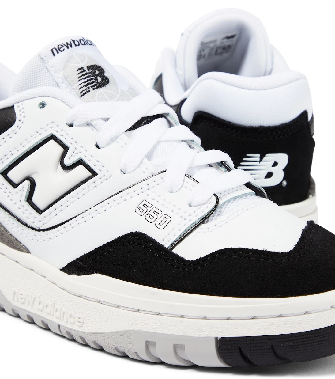 New Balance Kids - حذاء رياضي 550 Core للأطفال