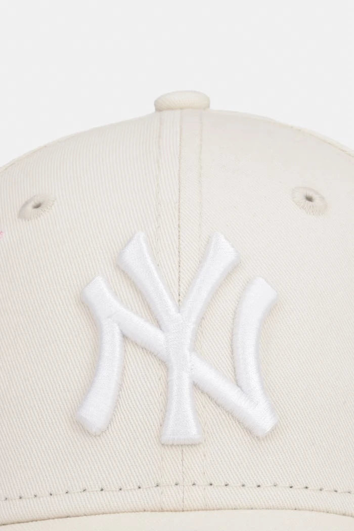 New Era pamuk козирkalı şapka FLORAL ICON 940 NYY