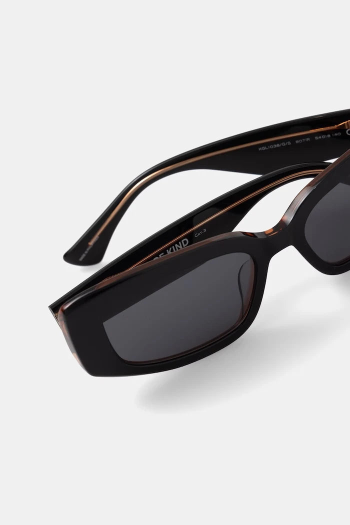Kurt Geiger London kadın kelebek gözlük Kensington