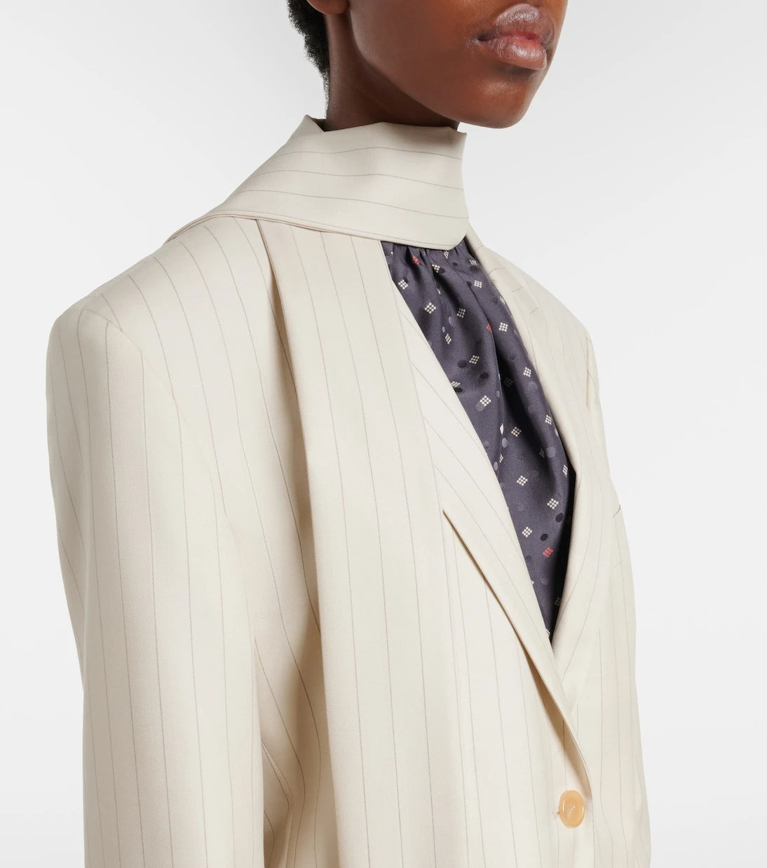 Acne Studios - سترة صوف مخططة بدبوس