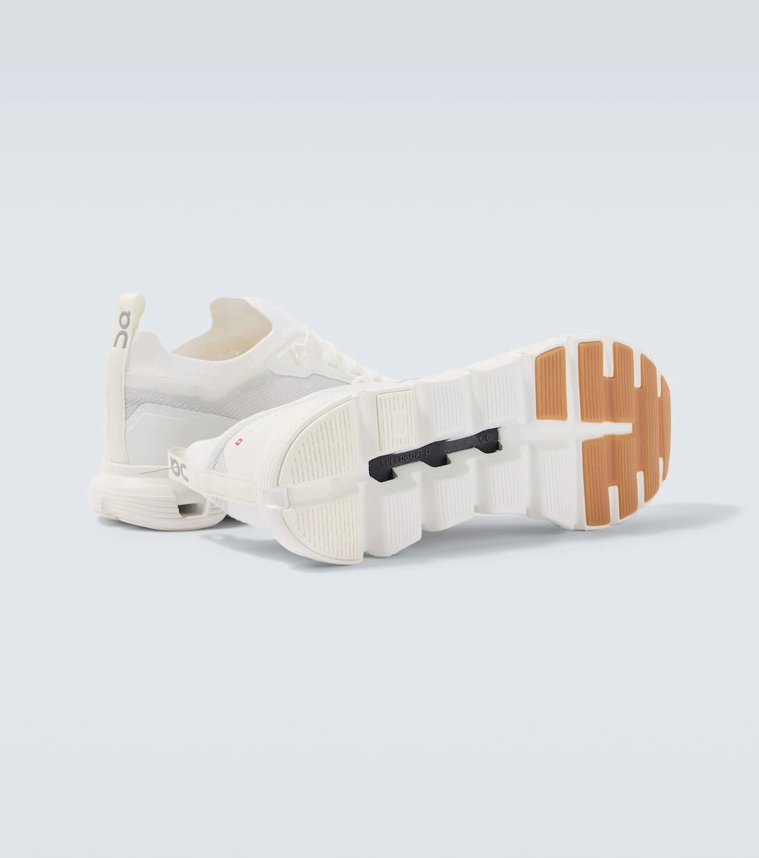 On - Cloud 6 Versa running shoes