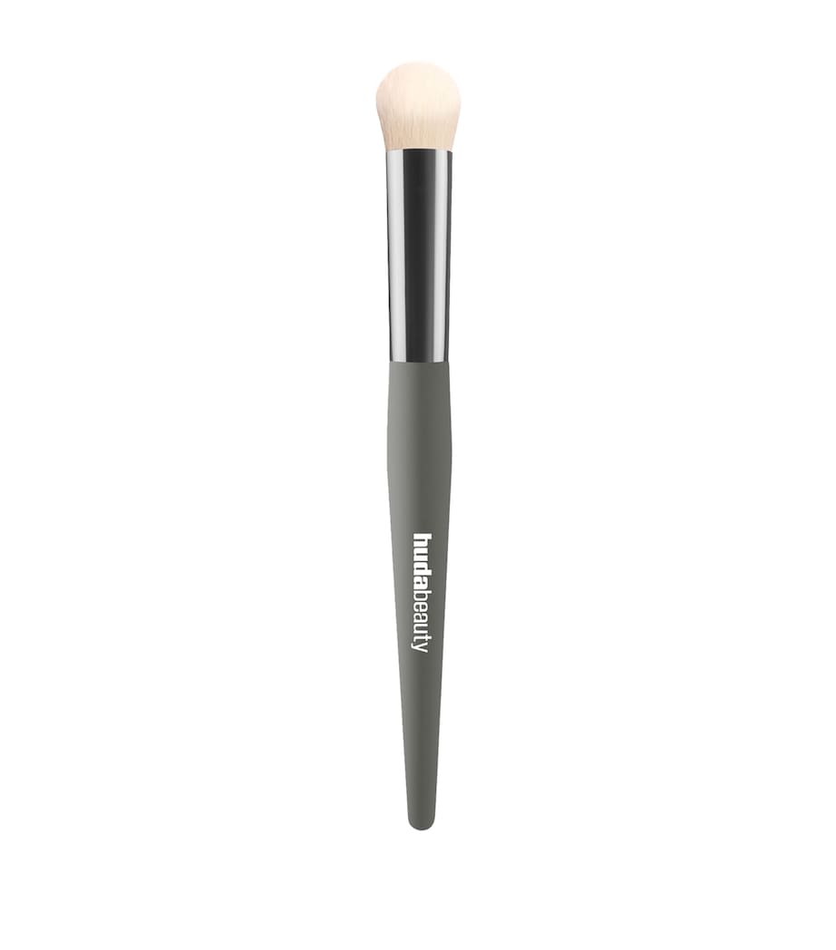 Undereye Buff Brush