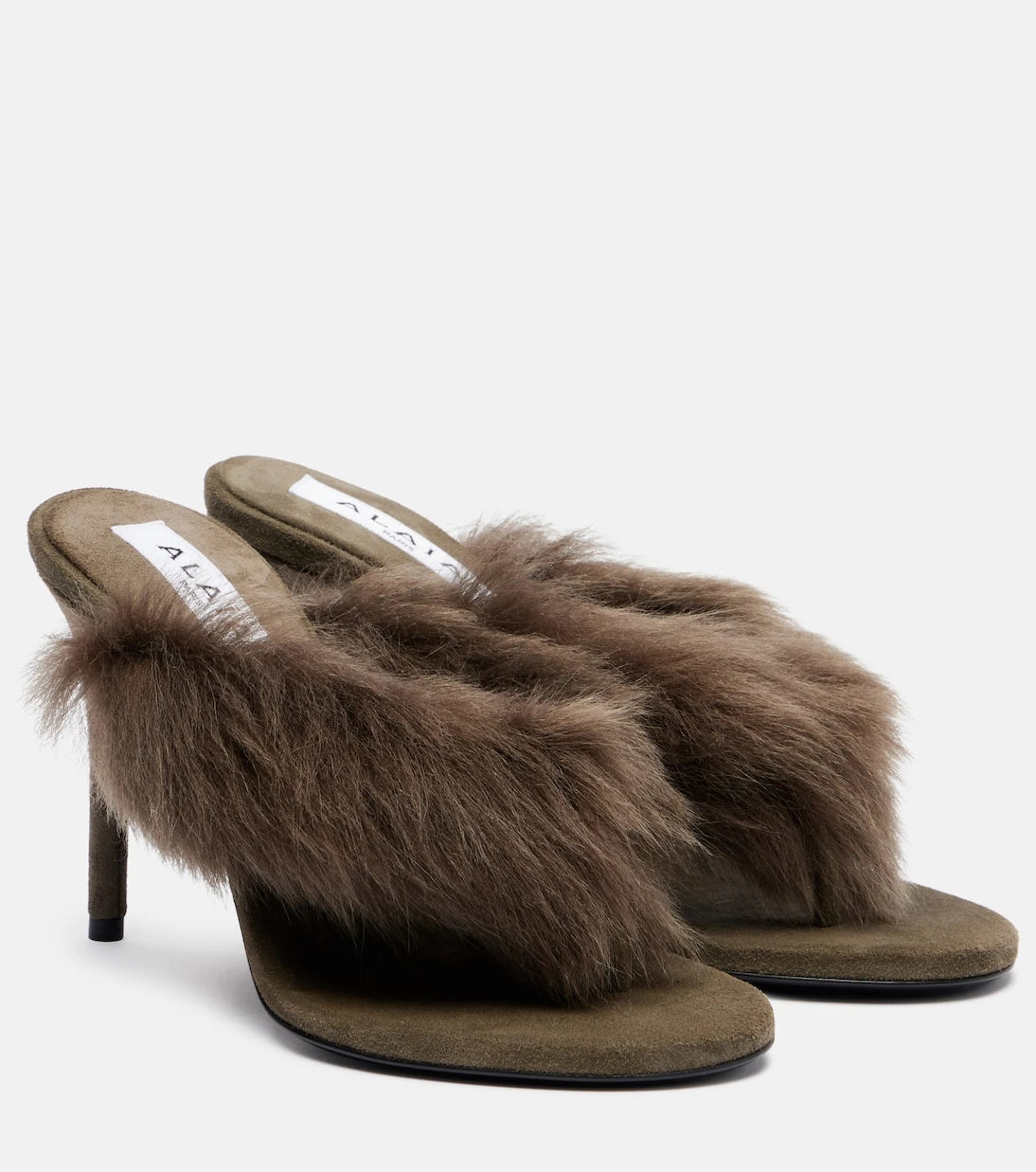Alaïa - 90 صندل ثونغ مبطن بفرو الشيرلينغ