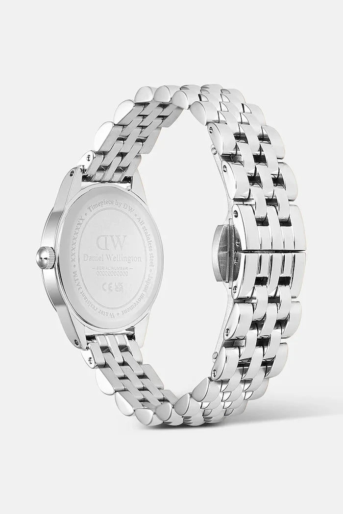 Часовник Daniel Wellington