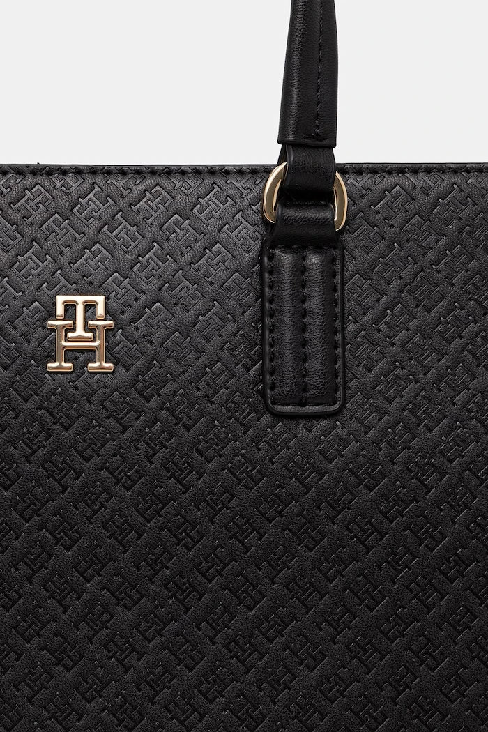 Tommy Hilfiger Kadın crossbody çanta