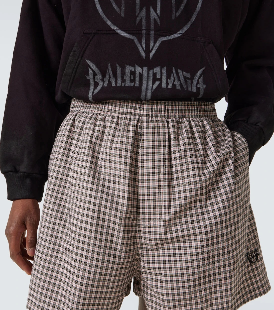 Balenciaga - شورت قطني كاروهات