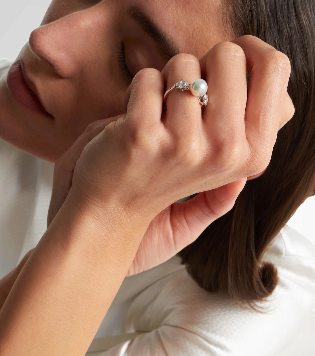 Mikimoto - 18kt white gold ring with pearl and diamonds