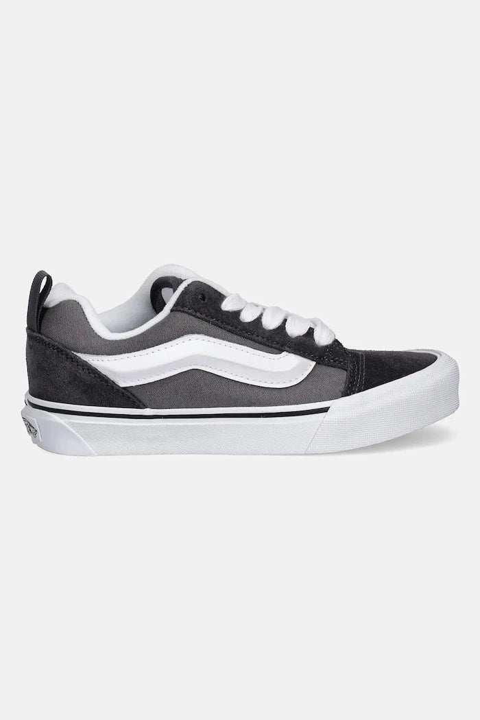 Ниски кецове Vans Knu Skool