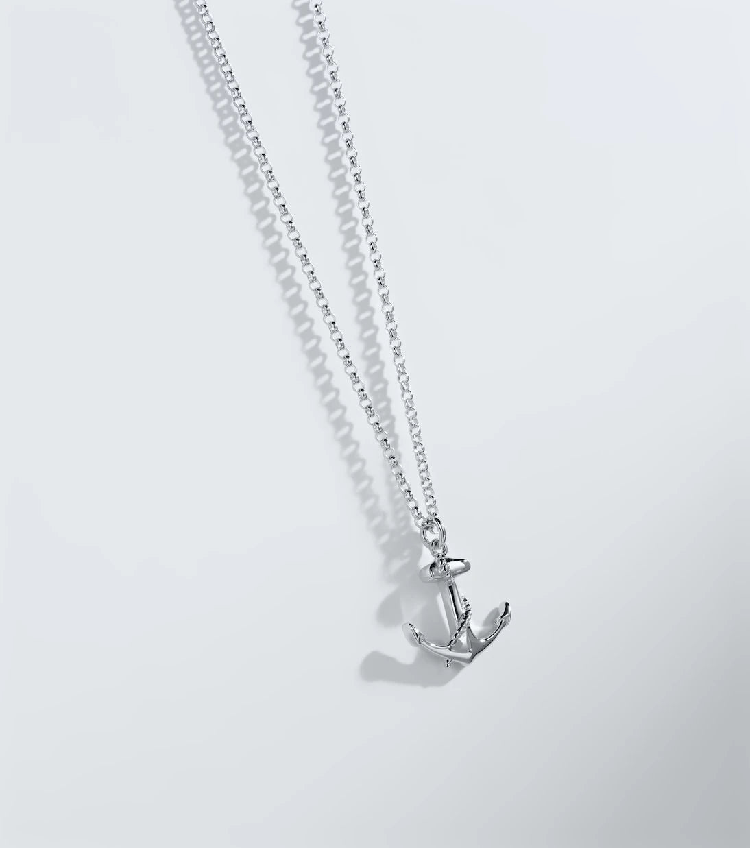 Mateo - Anchor Lock Small sterling silver chain necklace