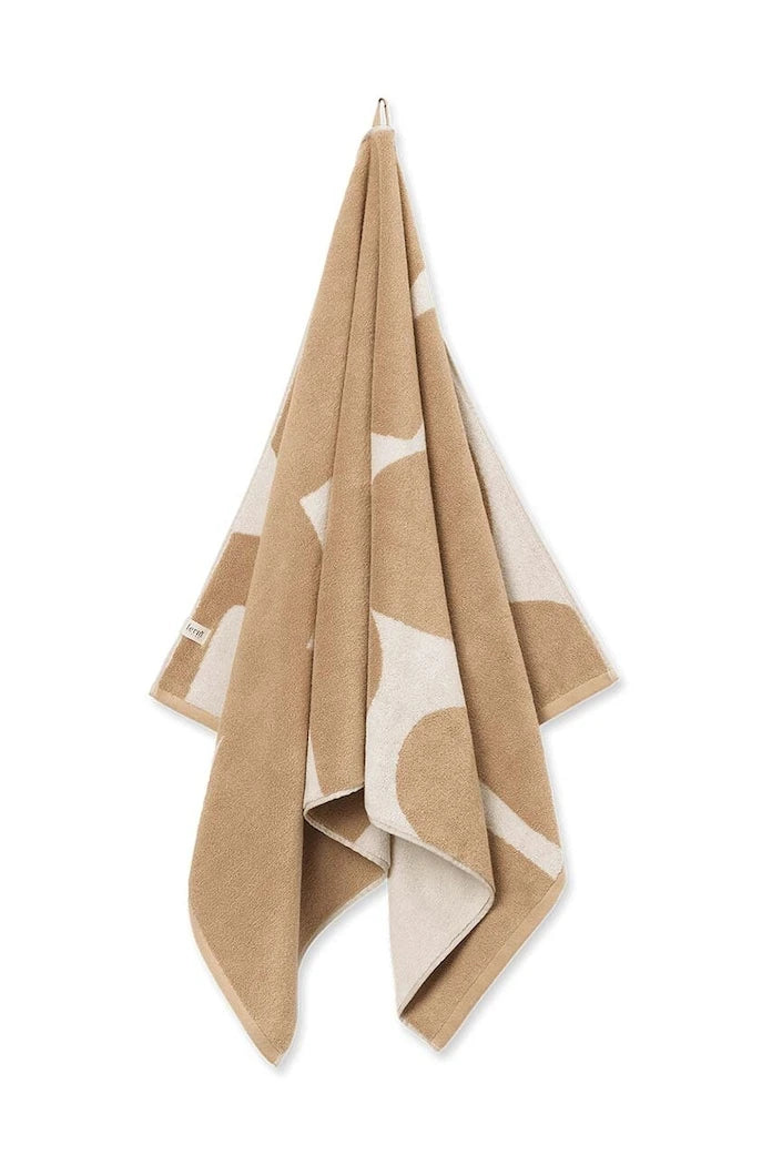 Памучна кърпа ferm LIVING Ebb Bath Towel