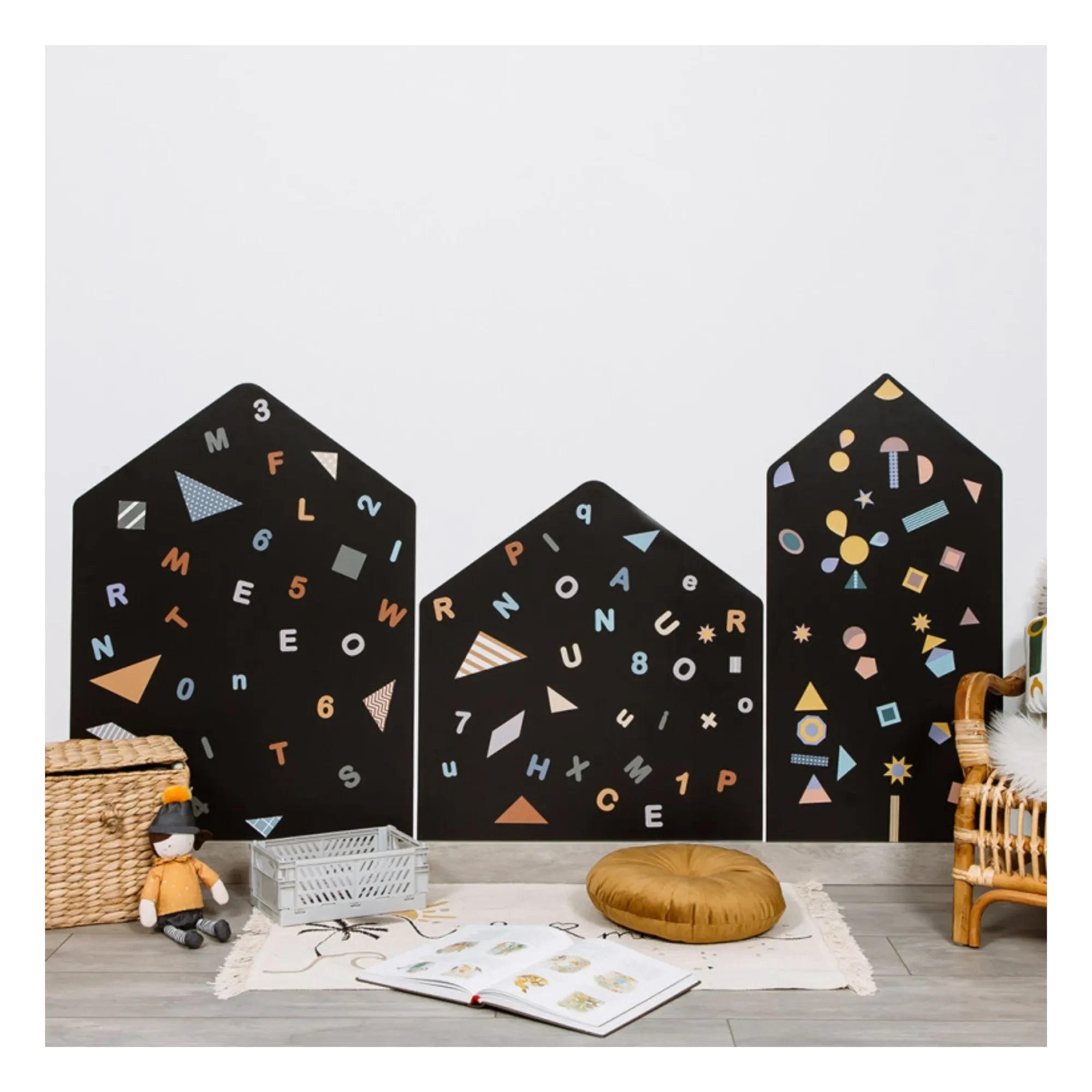 Ferflex - My City" magnetic board with 21 geometric shapes
