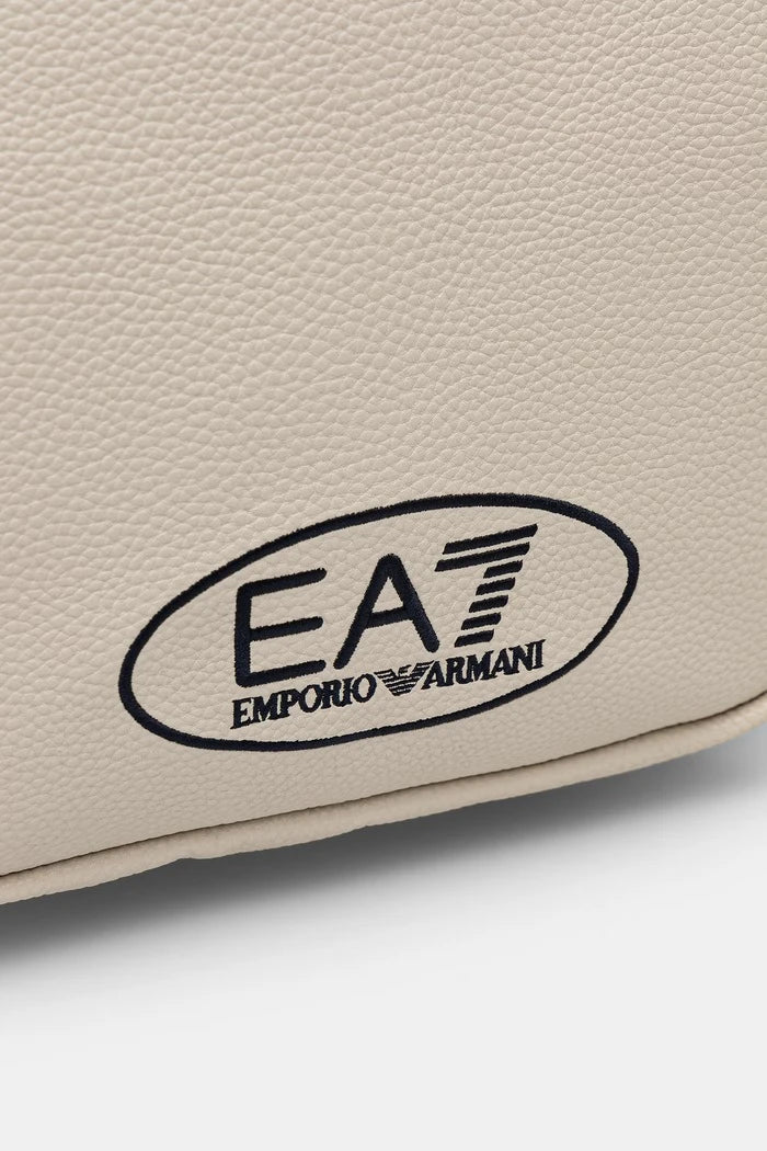 EA7 Emporio Armani спортна чанта