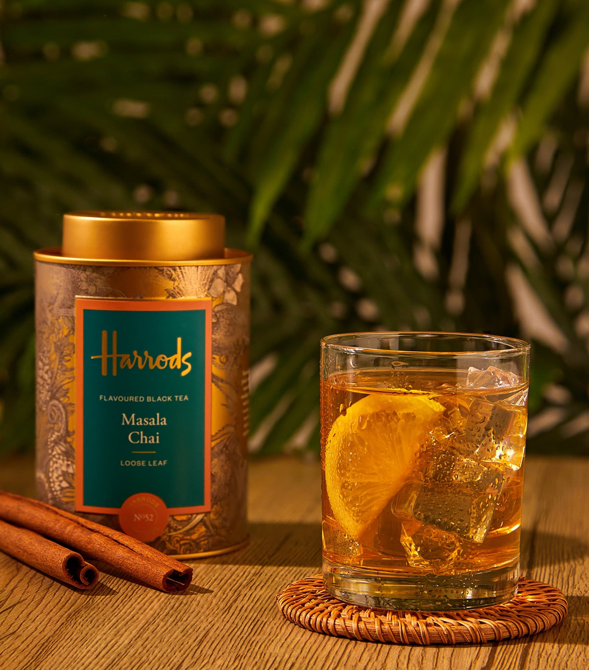 Harrods No. 52 Masala Chai Flavoured Black Loose Leaf Tea (125g)