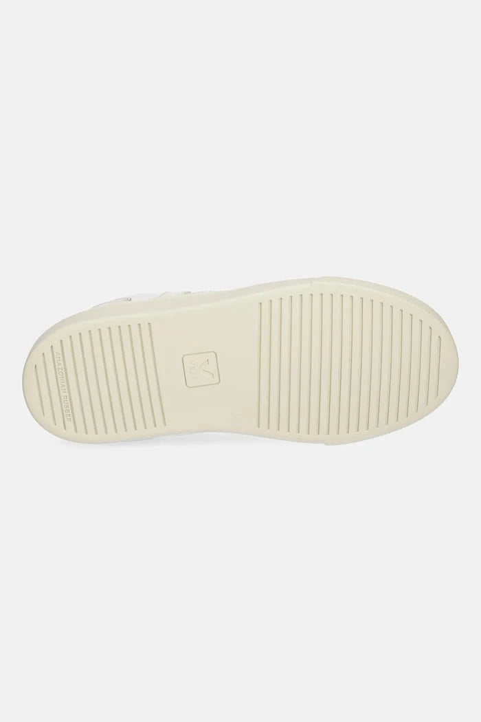 Детски кожени маратонки Veja Small V-10 Laces