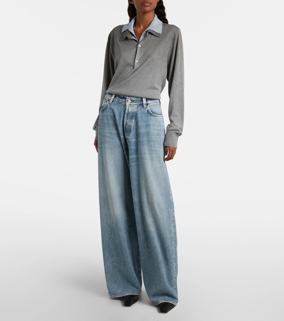 Acne Studios - جينز واسع الساق منخفض الخصر مزين بالكريستال