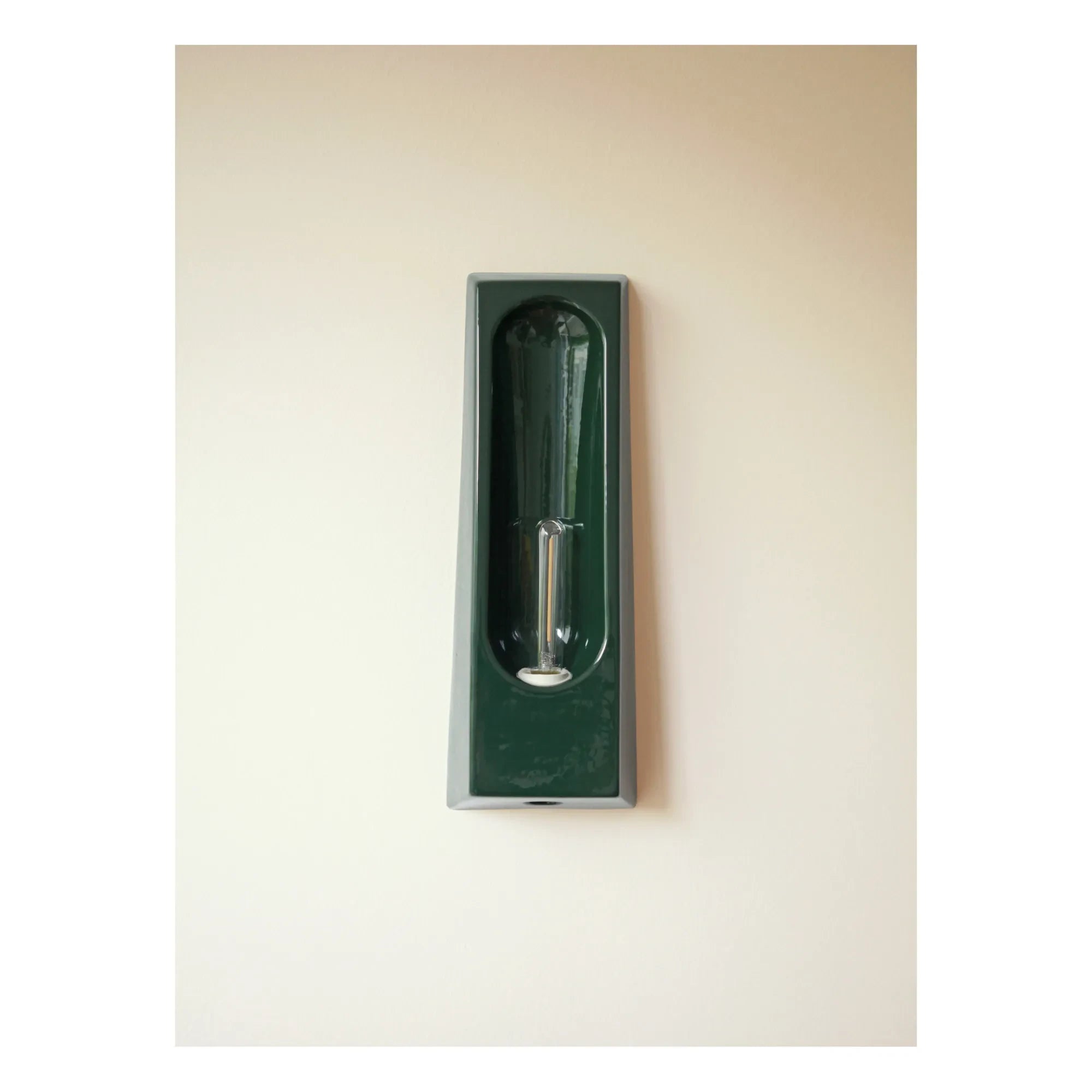Violaine d'Harcourt - Alcove Wall Sconce  | Green