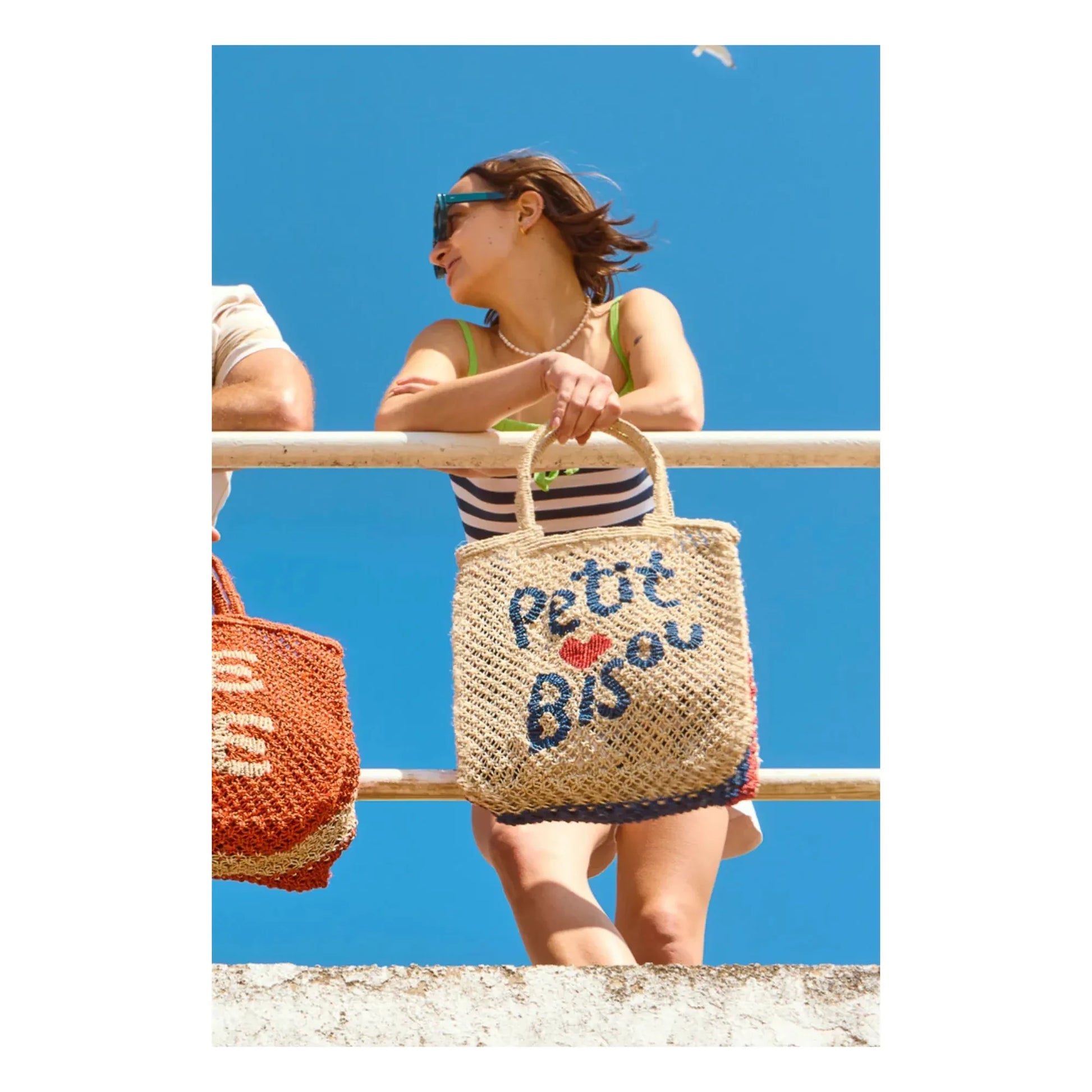 The Jacksons - Lottie Petit Bisou basket | Blue