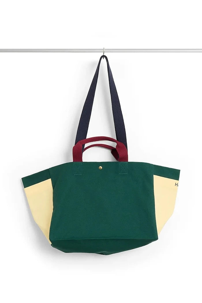 Чанта HAY Weekend Bag 35,5 x 20 x 26 cm