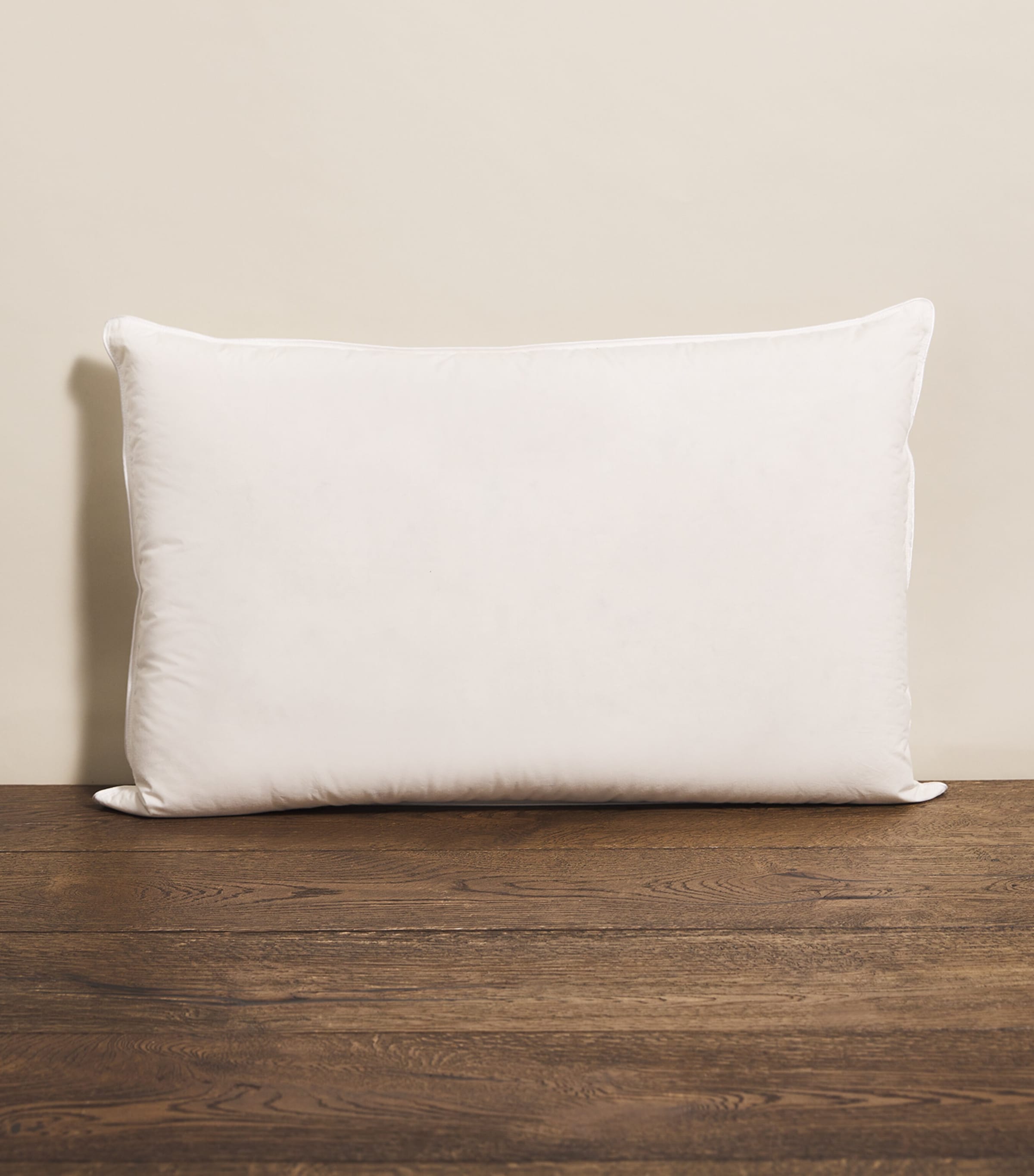 Medium/Firm 90% Hungarian Goose Down Pillow (50cm x 75cm)