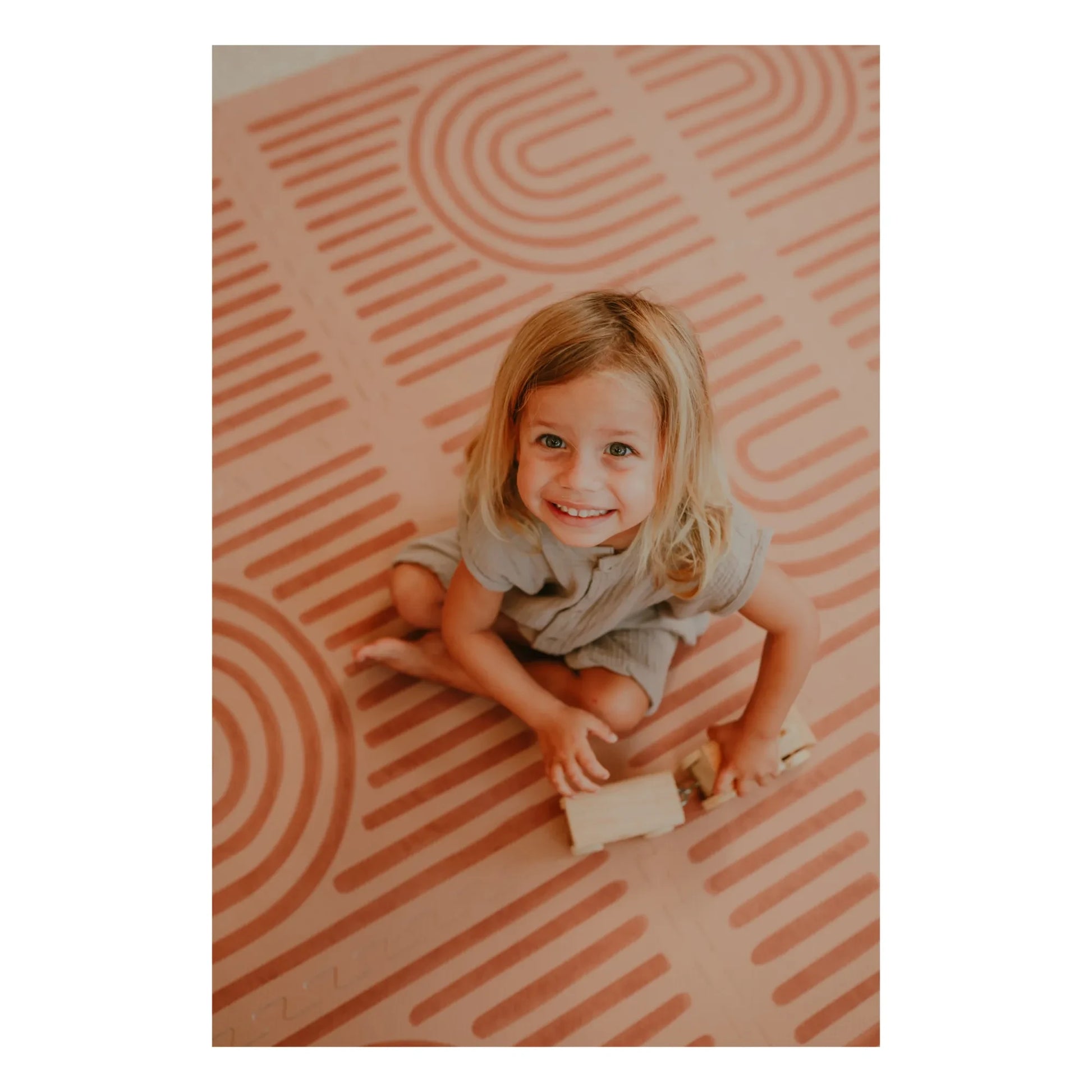 Toddlekind - Linear modular playmat | Camel