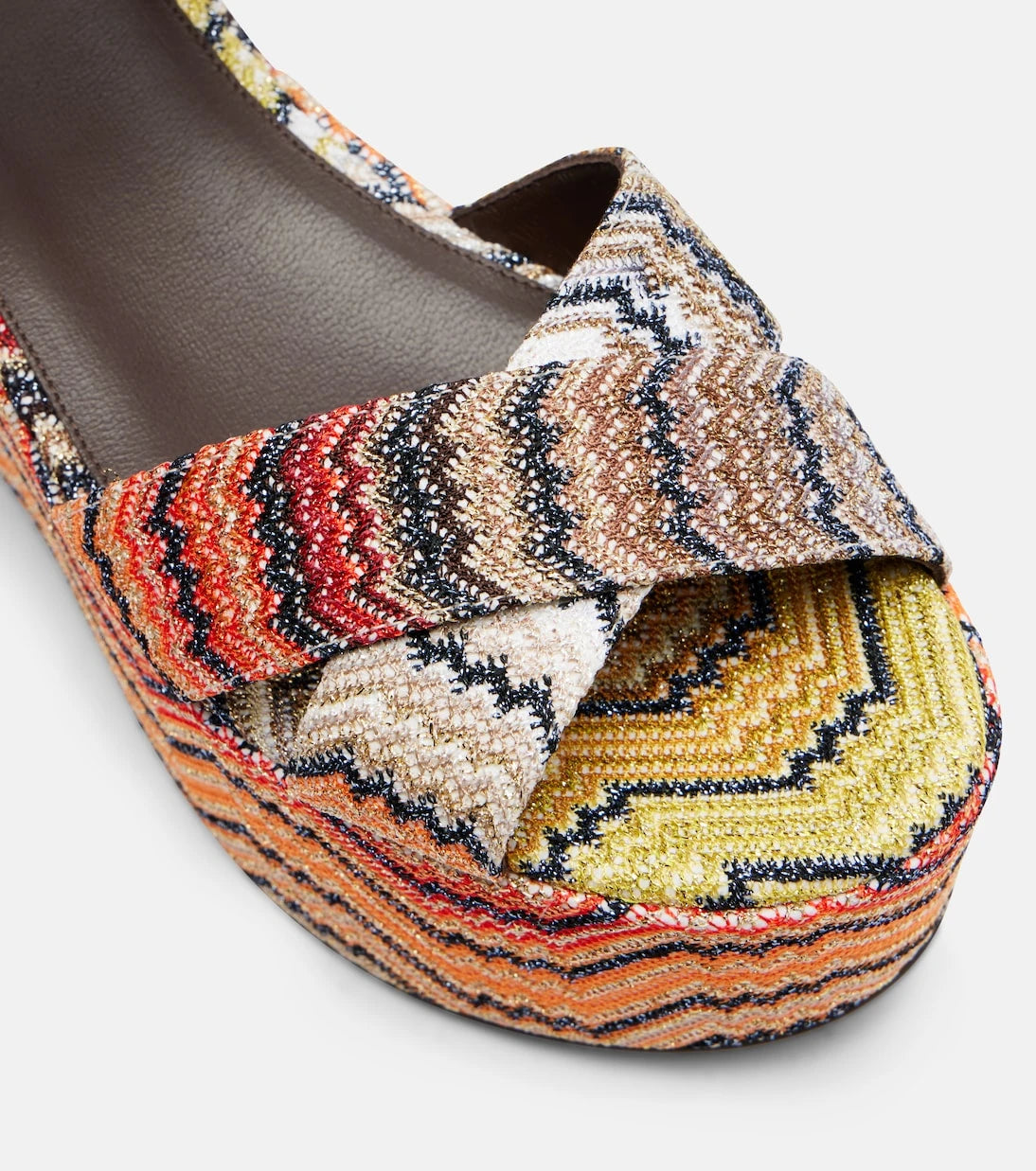 Missoni - صندل بلاتفورم جوليا بتصميم متعرج من قماش اللاميه