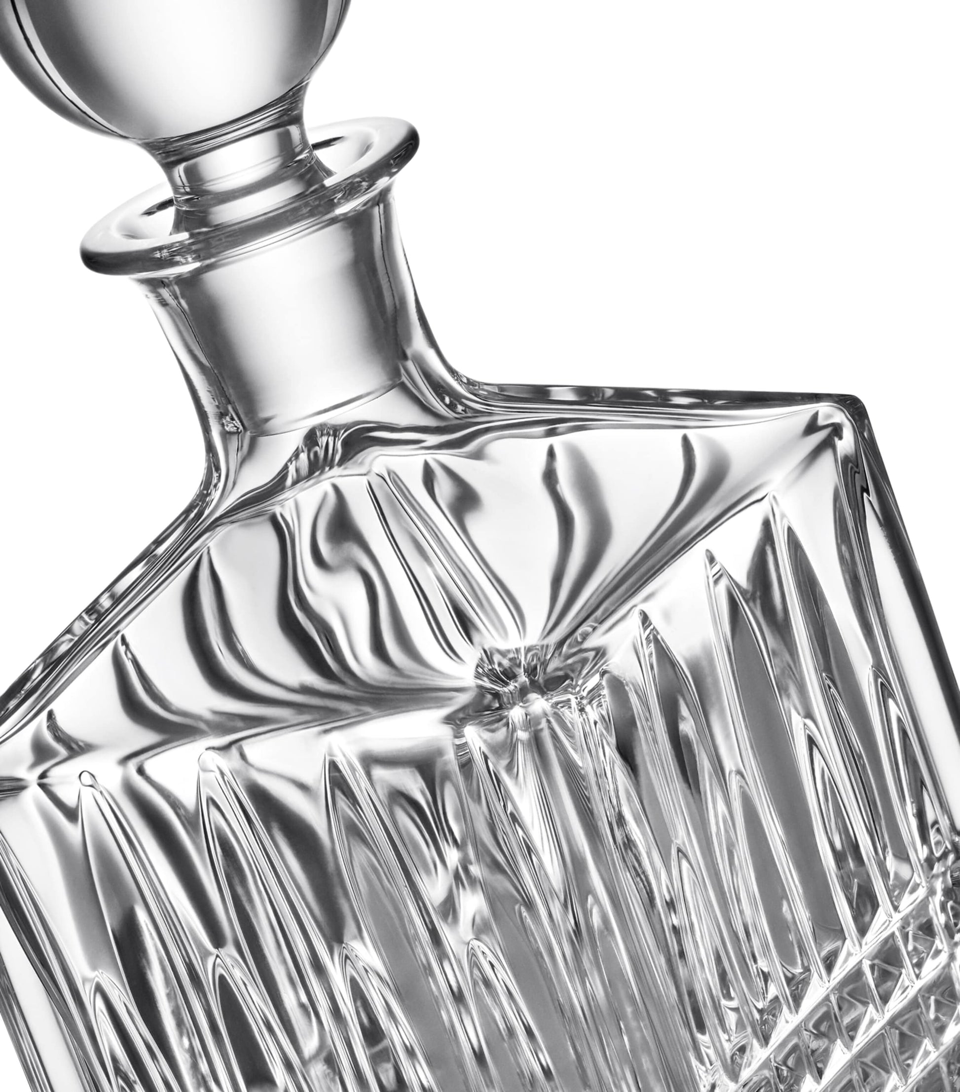 Square Lismore Diamond Decanter (700ml)