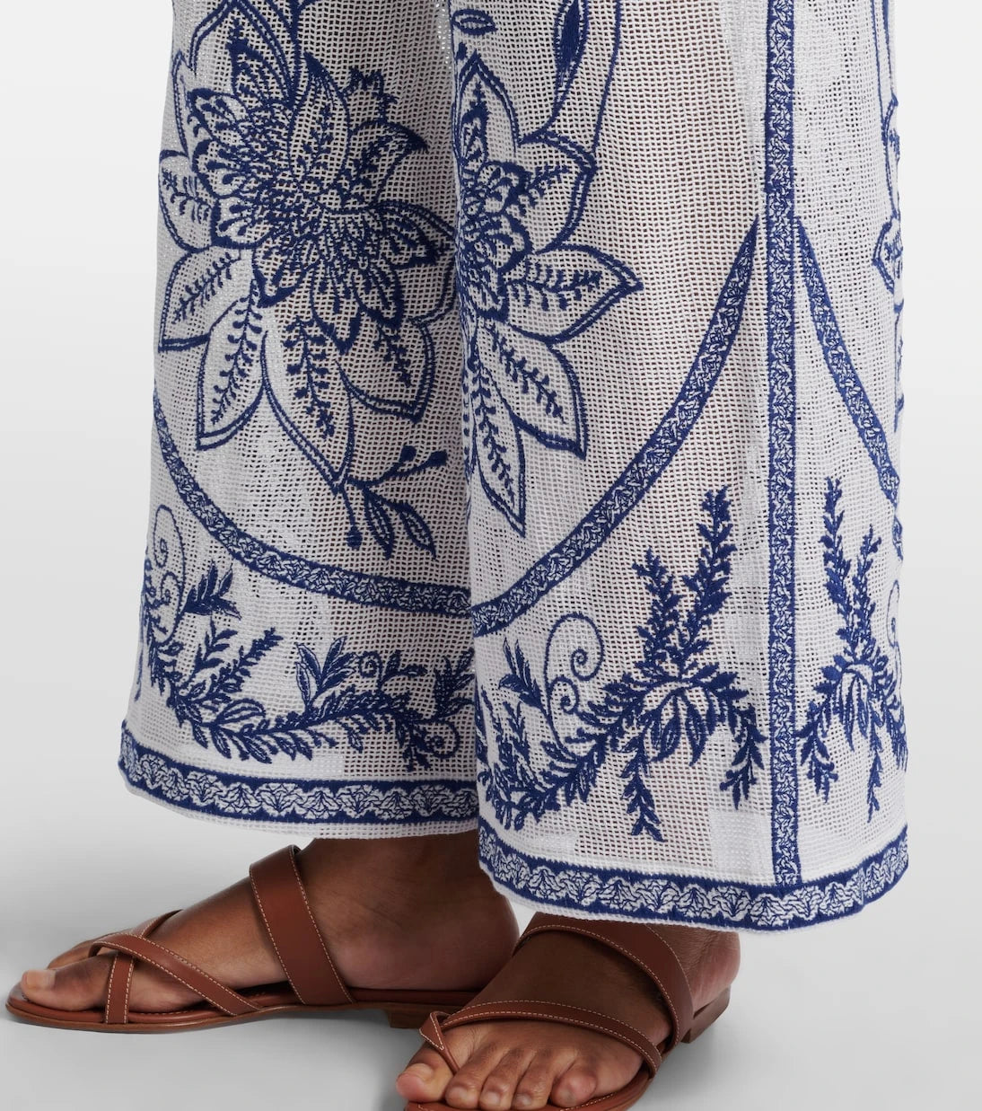 Farm Rio - Nina embroidered cotton pants