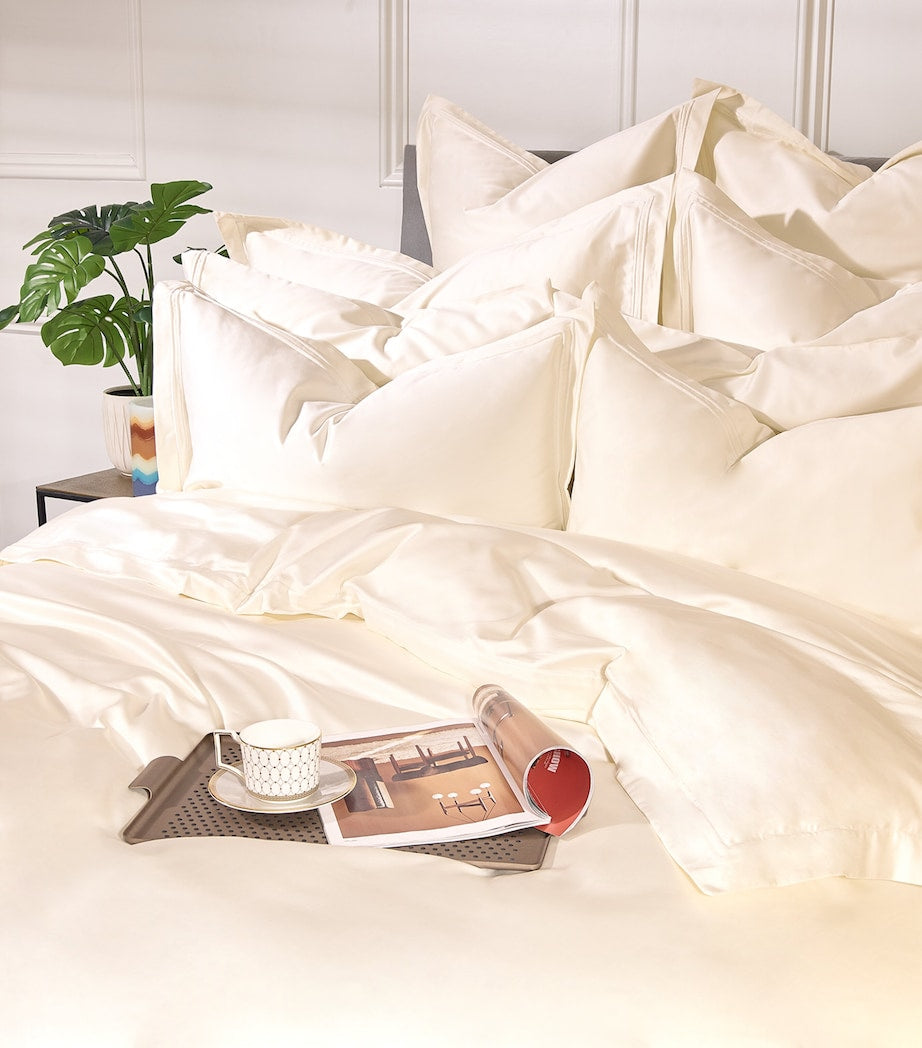 Richmond Super King Flat Sheet (270cm x 300cm)