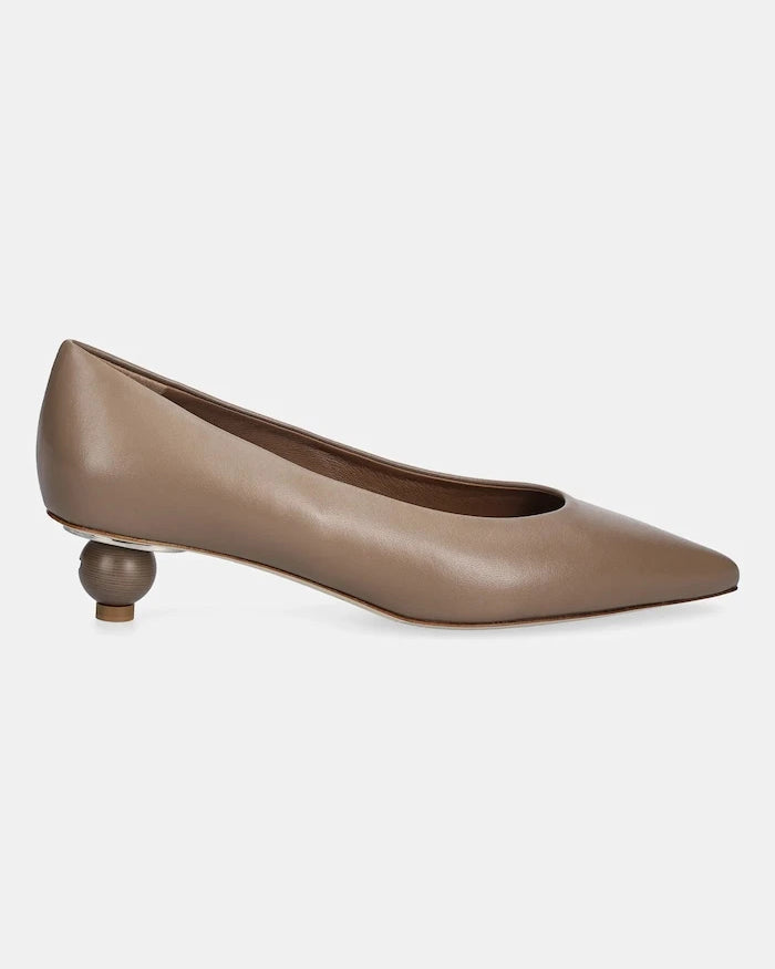 Кожени обувки с тънък ток Weekend Max Mara Wkabacini