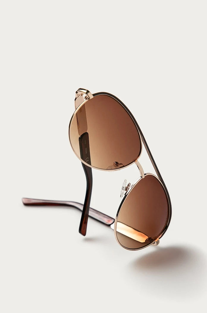 Слънчеви очила Guess