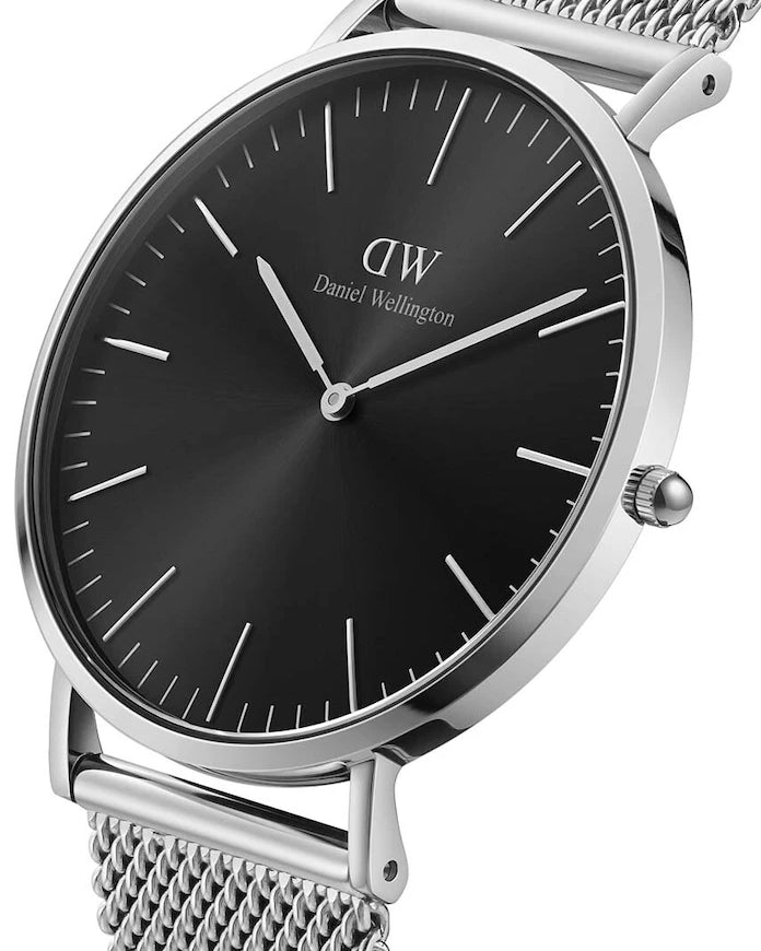 Daniel Wellington Saat